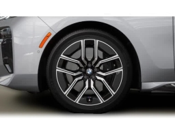 BMW 7 Series 740i xDrive Sedan 2026