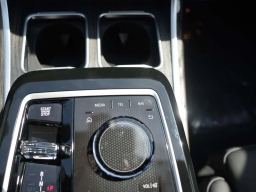 BMW 7 Series 760i xDrive Sedan 2026