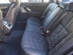 BMW 7 Series 760i xDrive Sedan 2026