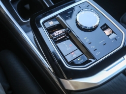 BMW 7 Series 760i xDrive Sedan 2026