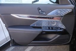 BMW 7 Series 760i xDrive Sedan 2026