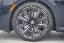 BMW 7 Series 760i xDrive Sedan 2026
