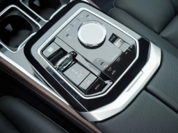 BMW 7 Series 760i xDrive Sedan 2026