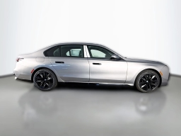BMW 7 Series 760i xDrive Sedan 2026