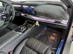 BMW 7 Series 760i xDrive Sedan 2026