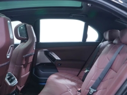 BMW 7 Series 760i xDrive Sedan 2026