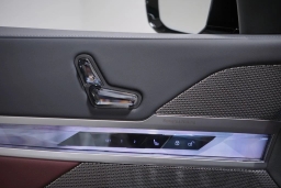 BMW 7 Series 760i xDrive Sedan 2026