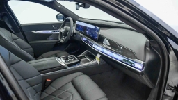 BMW 7 Series 760i xDrive Sedan 2026