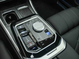 BMW 7 Series 760i xDrive Sedan 2026