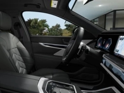 BMW 7 Series 760i xDrive Sedan 2026