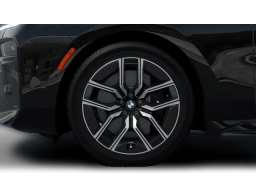 BMW 7 Series 760i xDrive Sedan 2026