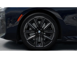 BMW 7 Series 760i xDrive Sedan 2026