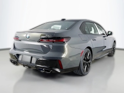 BMW 7 Series 760i xDrive Sedan 2026