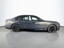 BMW 7 Series 760i xDrive Sedan 2026