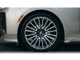 BMW 7 Series 760i xDrive Sedan 2026