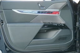 BMW 7 Series 760i xDrive Sedan 2026