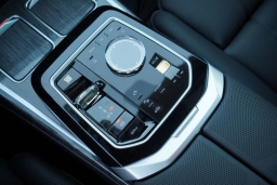 BMW 7 Series 760i xDrive Sedan 2026