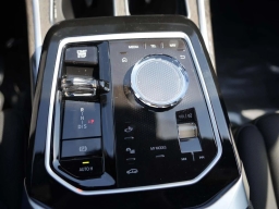 BMW 7 Series 760i xDrive Sedan 2026