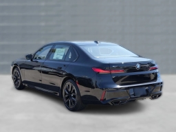 BMW 7 Series 760i xDrive Sedan 2026