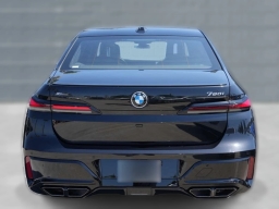 BMW 7 Series 760i xDrive Sedan 2026