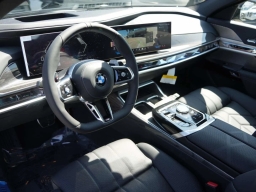BMW 7 Series 760i xDrive Sedan 2026