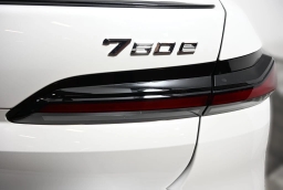 BMW 7 Series 750e xDrive Plug-In Hybrid 2026