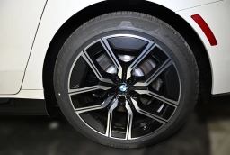 BMW 7 Series 750e xDrive Plug-In Hybrid 2026