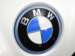 BMW 7 Series 750e xDrive Plug-In Hybrid 2026