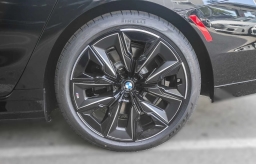 BMW 7 Series 750e xDrive Plug-In Hybrid 2026