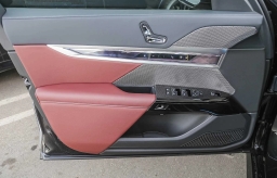 BMW 7 Series 750e xDrive Plug-In Hybrid 2026