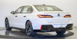 BMW 7 Series 750e xDrive Plug-In Hybrid 2026