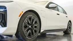 BMW 7 Series 750e xDrive Plug-In Hybrid 2026