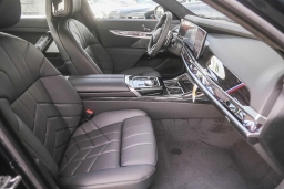 BMW 7 Series 750e xDrive Plug-In Hybrid 2026