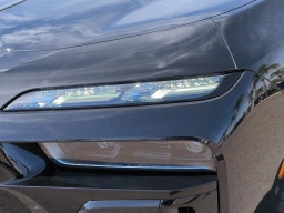 BMW 7 Series 750e xDrive Plug-In Hybrid 2026