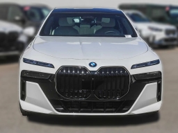 BMW 7 Series 750e xDrive Plug-In Hybrid 2025