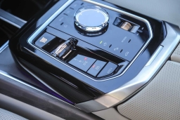 BMW 7 Series 750e xDrive Plug-In Hybrid 2025