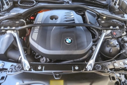 BMW 7 Series 750e xDrive Plug-In Hybrid 2025