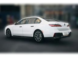 BMW 7 Series 750e xDrive Plug-In Hybrid 2026