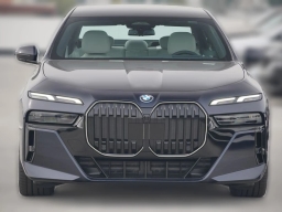 BMW 7 Series 750e xDrive Plug-In Hybrid 2026