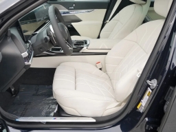 BMW 7 Series 750e xDrive Plug-In Hybrid 2026