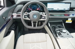 BMW 7 Series 750e xDrive Plug-In Hybrid 2026