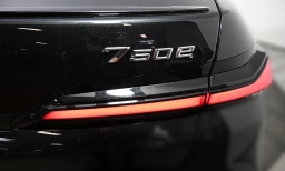 BMW 7 Series 750e xDrive Plug-In Hybrid 2026