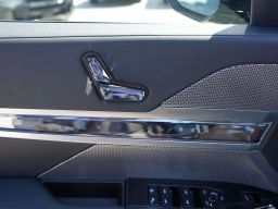 BMW 7 Series 750e xDrive Plug-In Hybrid 2026