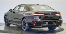 BMW 7 Series 750e xDrive Plug-In Hybrid 2026