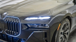 BMW 7 Series 750e xDrive Plug-In Hybrid 2026