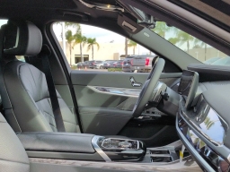 BMW 7 Series 750e xDrive Plug-In Hybrid 2026