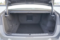 BMW 7 Series 750e xDrive Plug-In Hybrid 2026