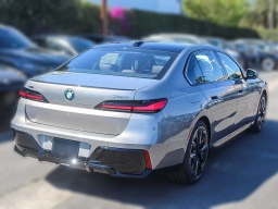 BMW 7 Series 750e xDrive Plug-In Hybrid 2026