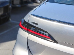 BMW 7 Series 750e xDrive Plug-In Hybrid 2026