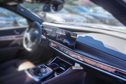 BMW 7 Series 750e xDrive Plug-In Hybrid 2026